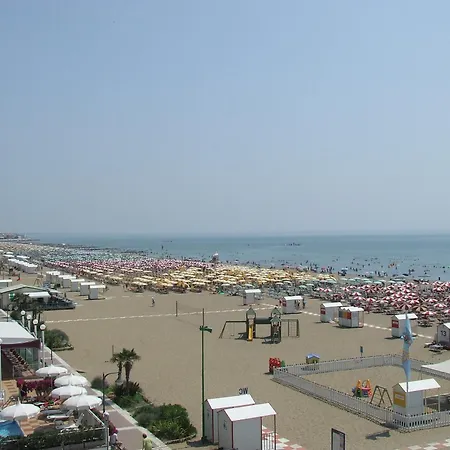 Otel Royal Garnì 3*